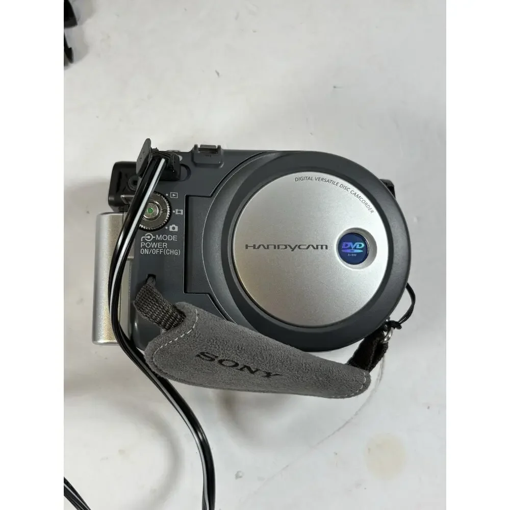 Sony DCR-DVD201 Handycam DVD Camcorder Tested Powers On Bag Charger Bundle